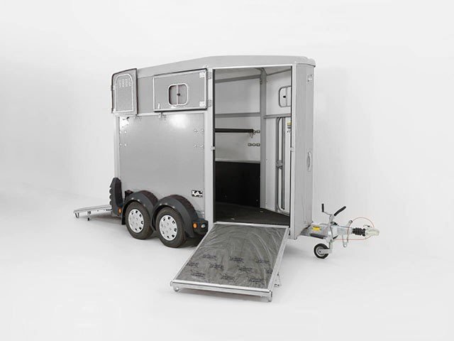 Ifor Williams Reboque para cavalos HB403-1,5er-plata-Novo