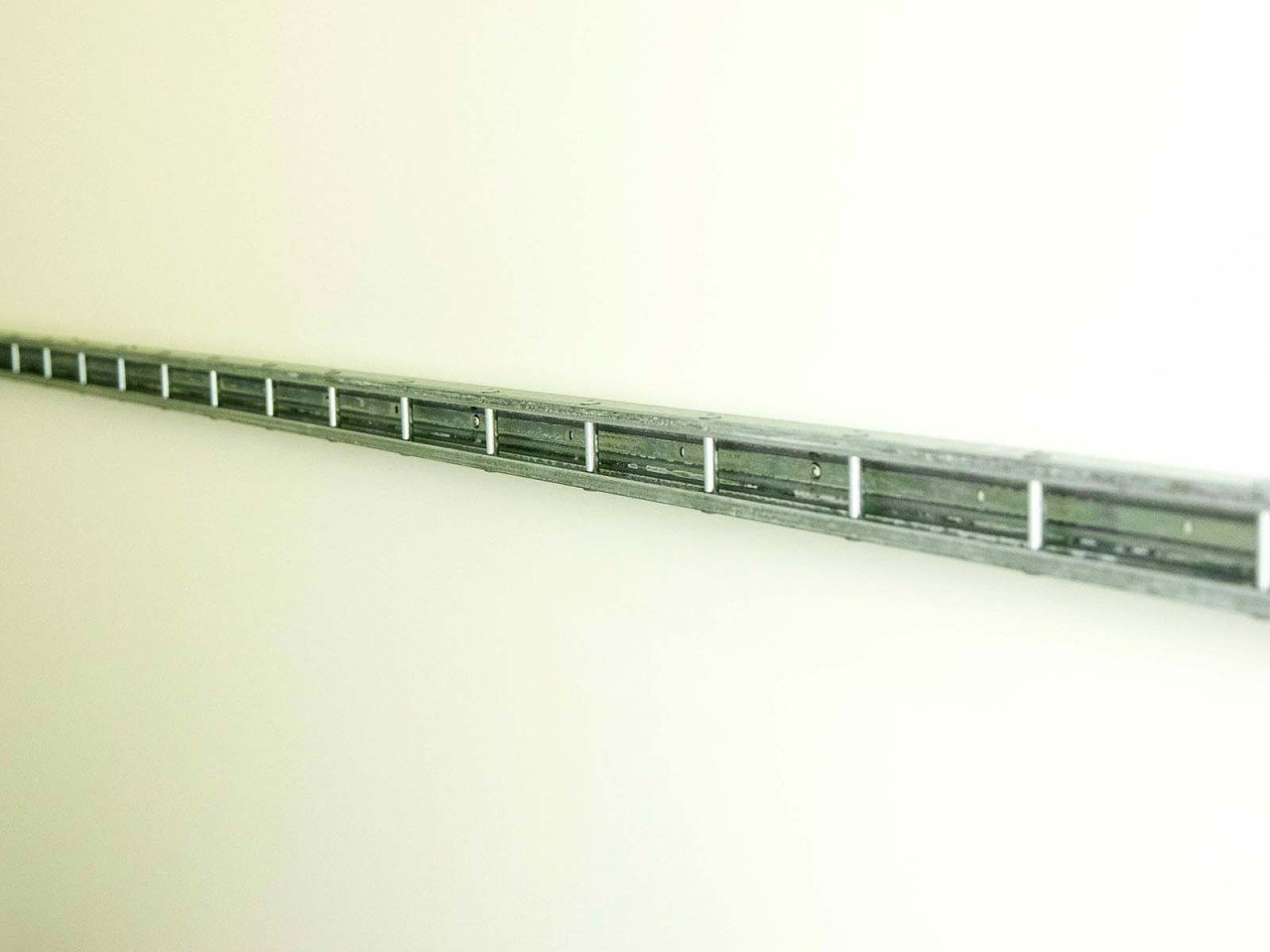 Unsinn Reboque fechado UKU 142x255cm Altura:153cm 1,4t, Rampa-Novo - Image 9