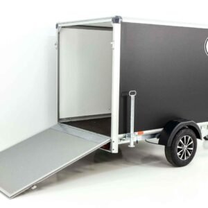 Variant Reboque fechado Black Edition 148x258cm H:157 1,35t-Rampa-Novo
