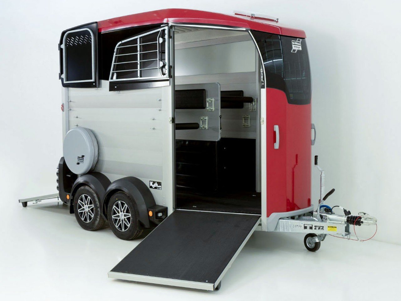 Ifor Williams Reboque para cavalos HBX 506-Saída frontal-novo modelo-rojo-Novo