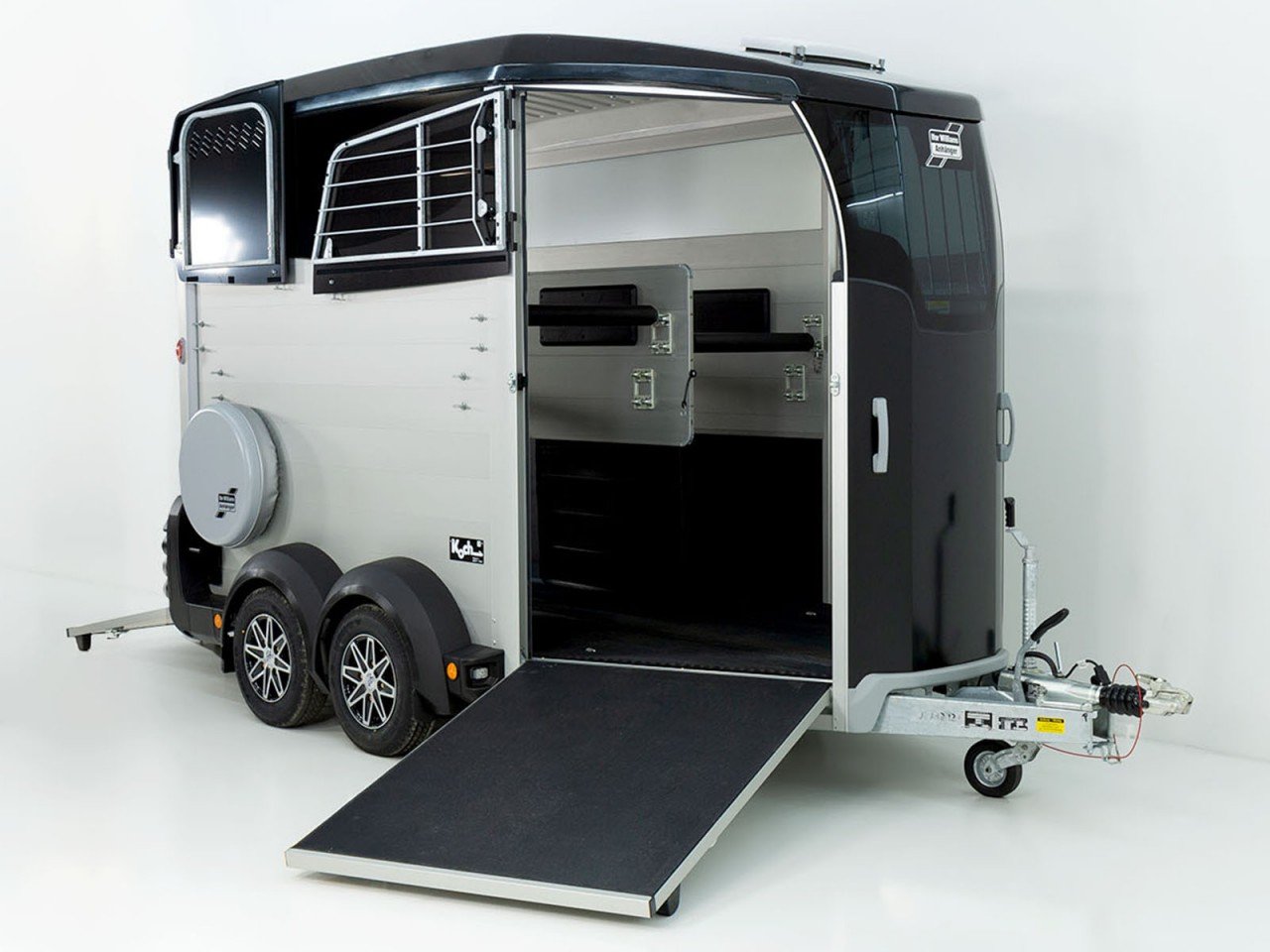 Ifor Williams Reboque para cavalos HBX 506-Saída frontal-novo modelo-preto-Novo