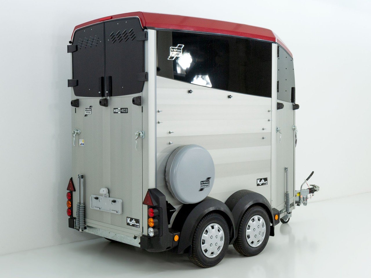 Ifor Williams Reboque para cavalos HBX 403-Saída frontal-novo modelo-rojo-Novo - Image 4