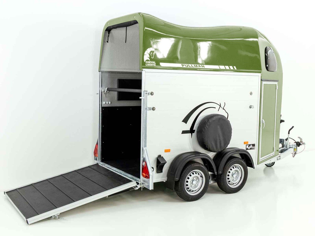 Cheval Liberté Reboque para cavalos GOLD One 1,5er, Pullman-Trem de rodagem, verde oliva-Novo - Image 3