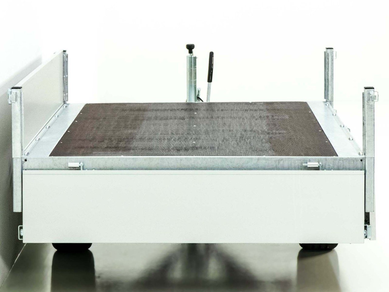 Eduard Reboque de plataforma alta 2615 GE-150x256cm 1,35t-Novo - Image 8
