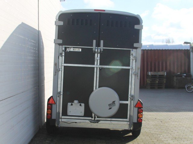 Ifor Williams Reboque para cavalos HB506-Saída frontal-Combinação de portões-Novo - Image 7