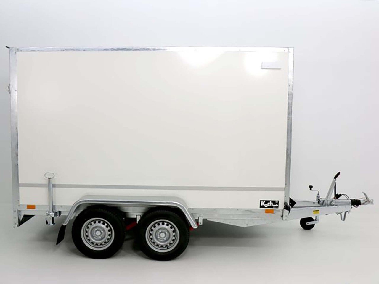 Blyss Reboque fechado 146x357cm Altura:180cm 2,0t-Novo