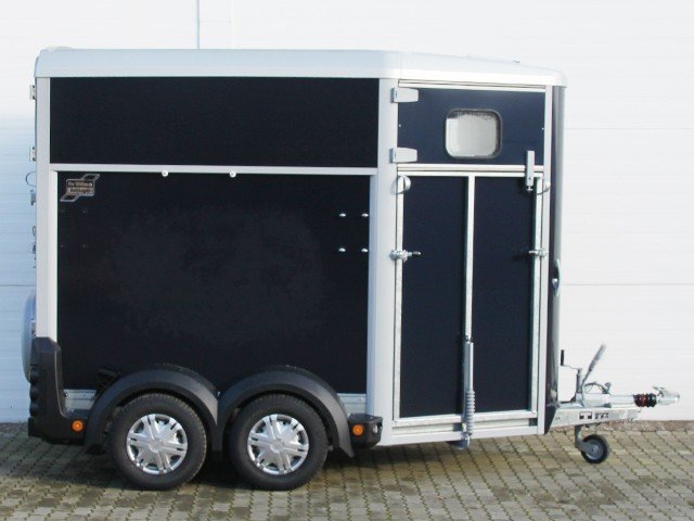 Ifor Williams Reboque para cavalos HB506-Saída frontal-Combinação de portões-preto-Novo - Image 4