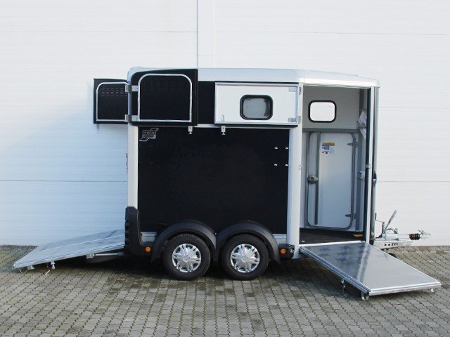 Ifor Williams Reboque para cavalos HB506-Saída frontal-Combinação de portões-preto-Novo - Image 6