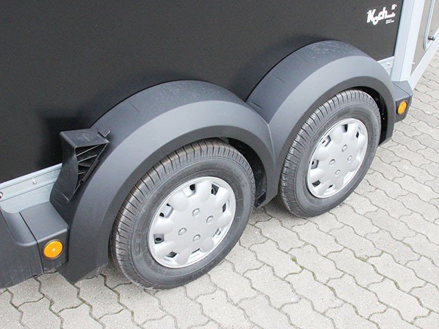 Ifor Williams Reboque para cavalos HB506-Arreios-preto-Novo - Image 11