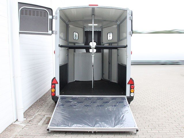 Ifor Williams Reboque para cavalos HB511-Arreios-antracita-Novo - Image 6